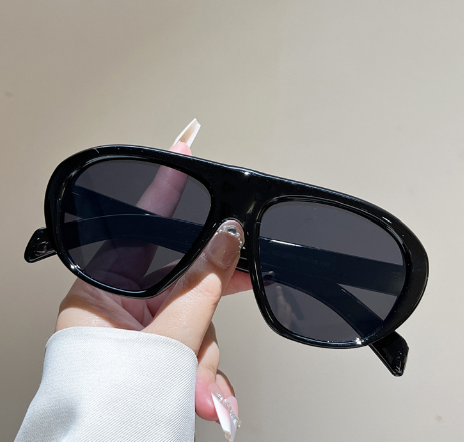 แว่นกันแดดนักบินทรงโอเวอร์ไซส์ - Vintage Fashion Enthusiasts บทวิจารณ์และราคา